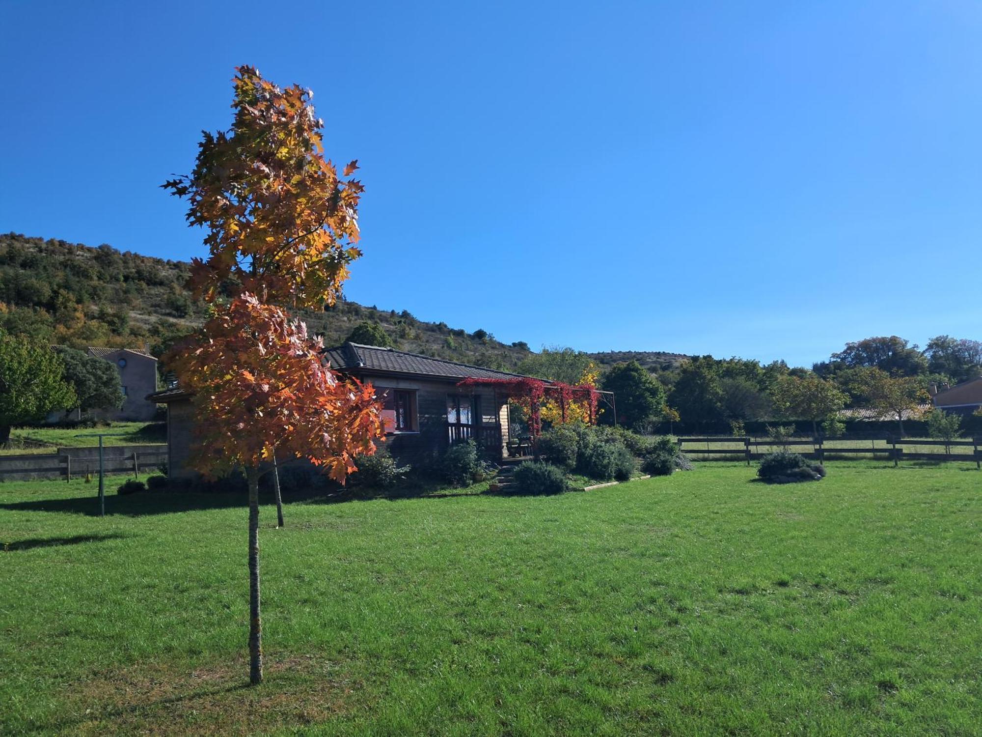 Petite Maison En Bois Rogues Extérieur photo